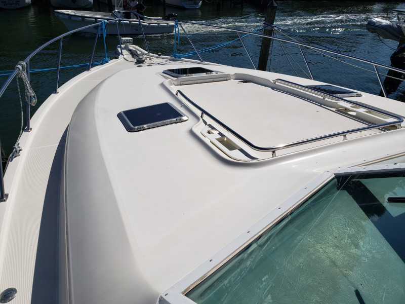 1996 Tiara Yachts 400 Express