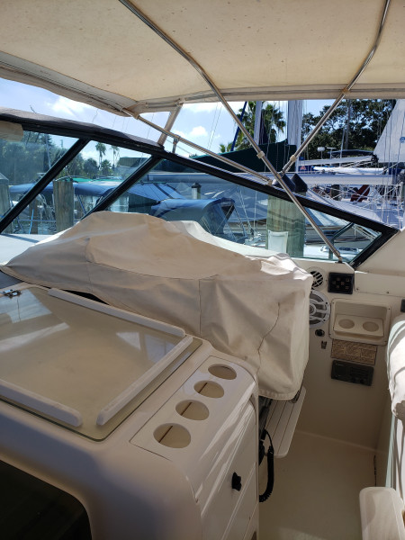 1996 Tiara Yachts 400 Express