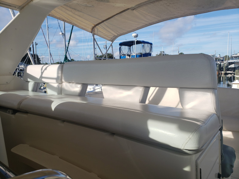 1996 Tiara Yachts 400 Express