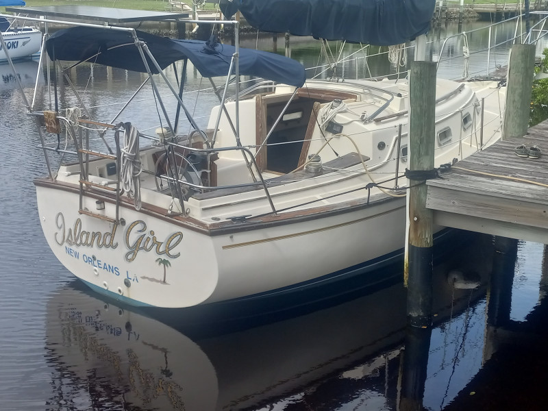 1987 Island Packet 27