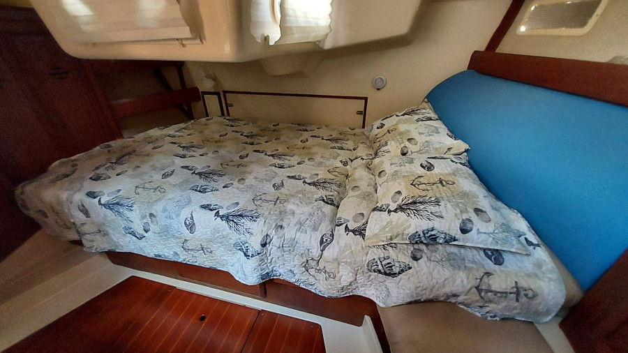 1994 Hunter Legend 37.5