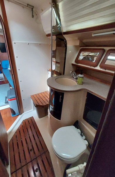 1994 Hunter Legend 37.5