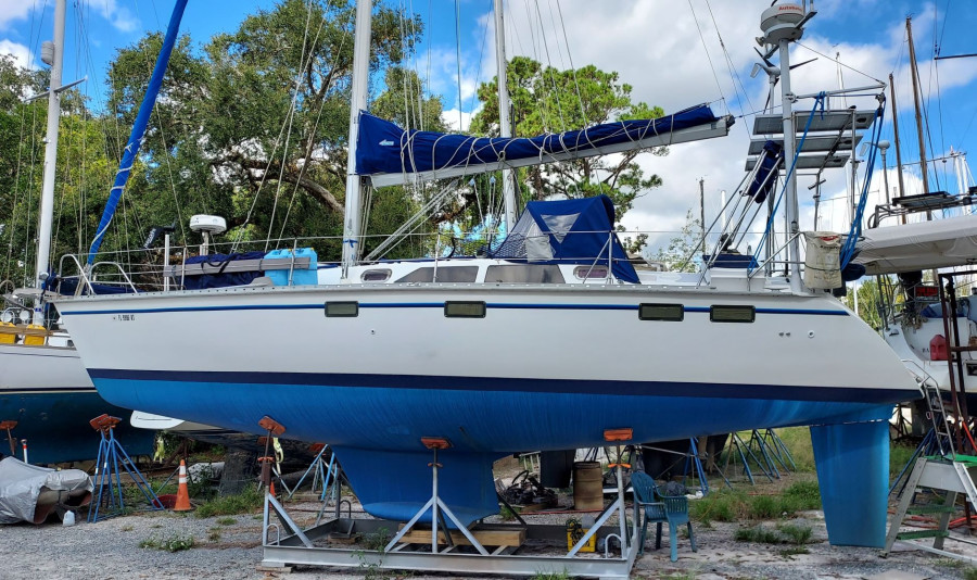 1994 Hunter Legend 37.5