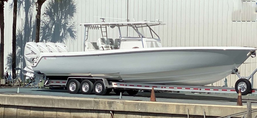 Photo of 44' Contender Center Console Step Hull 2020