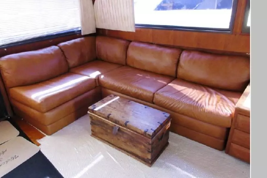 1987 Viking 48 Convertible