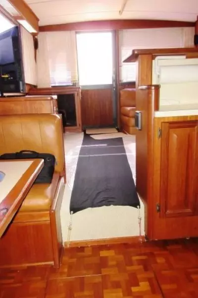 1987 Viking 48 Convertible