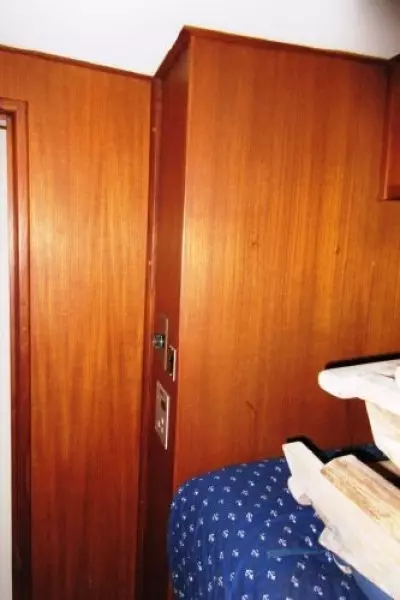 1987 Viking 48 Convertible