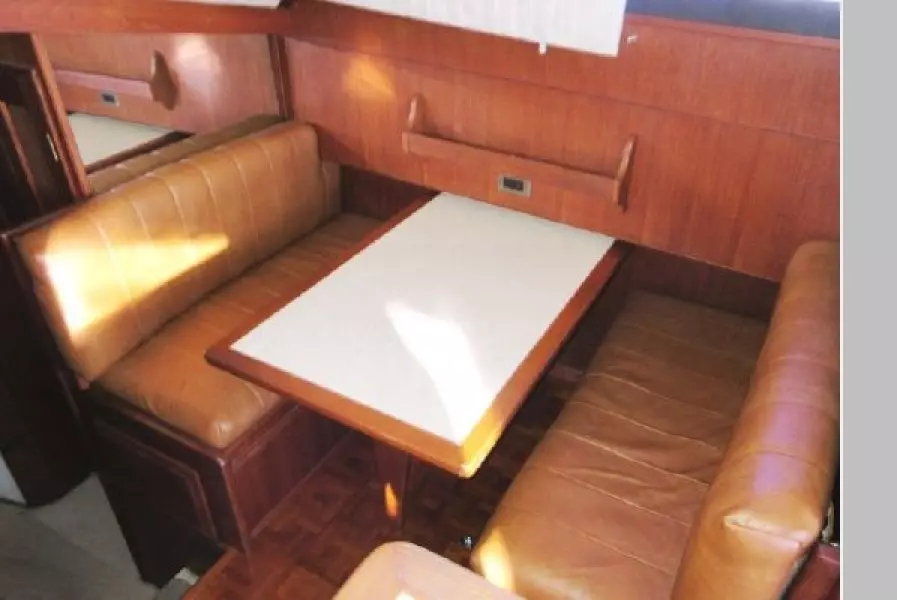 1987 Viking 48 Convertible