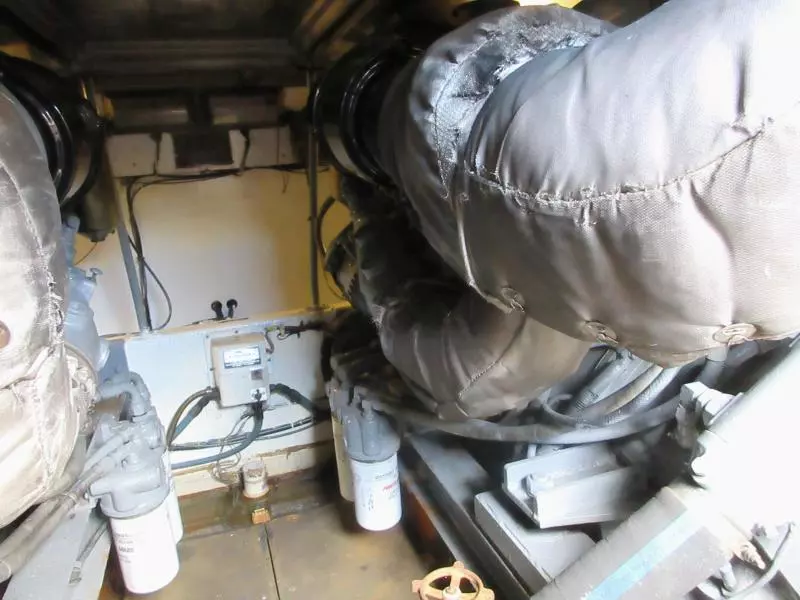 1987 Viking 48 Convertible