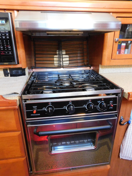2008 Hunter 49