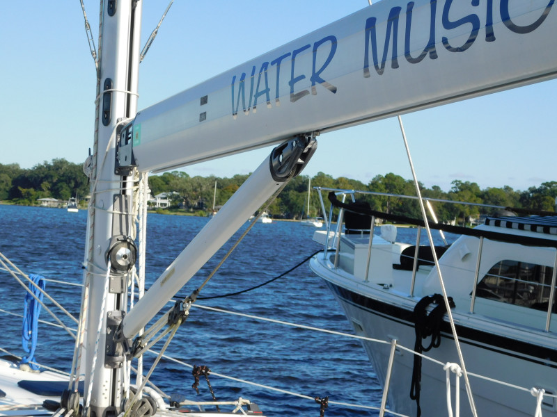 2008 Hunter 49