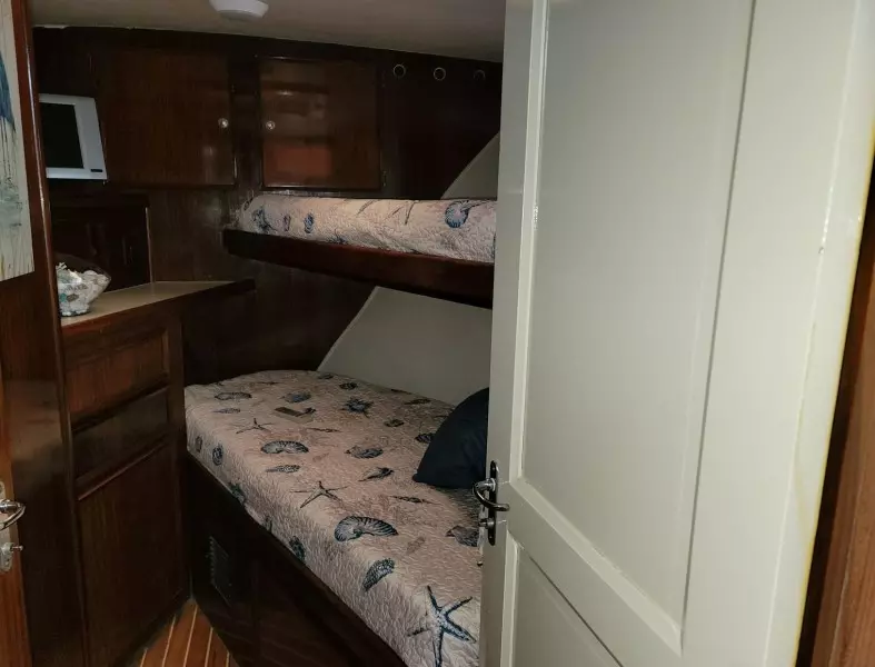 48ft Hatteras Yacht For Sale