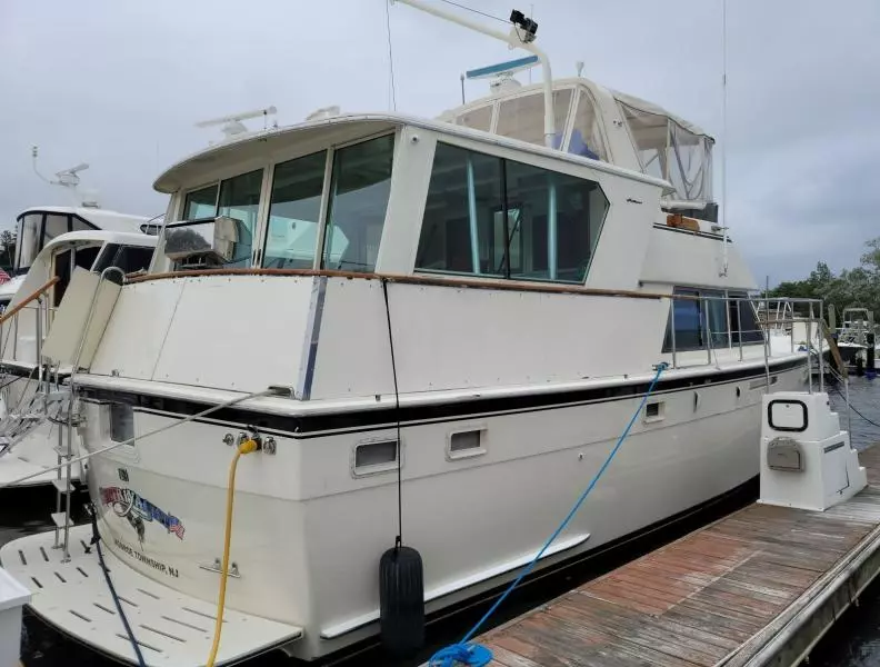 48ft Hatteras Yacht For Sale