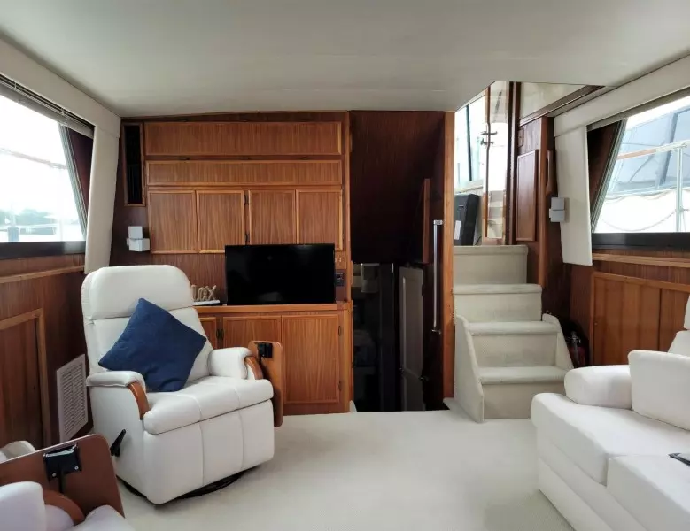 48ft Hatteras Yacht For Sale