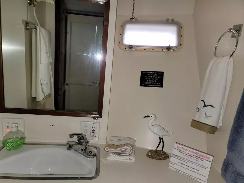 48ft Hatteras Yacht For Sale