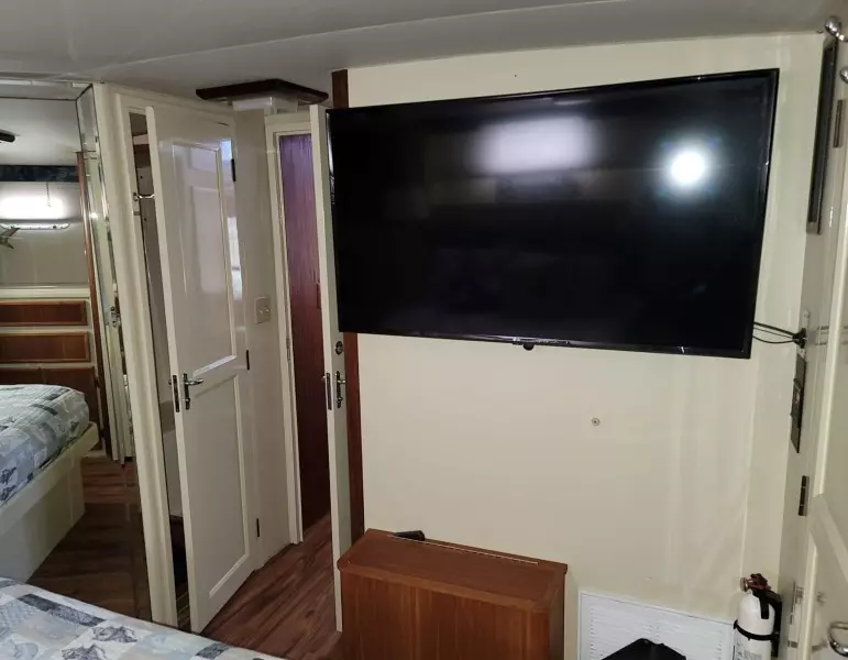 48ft Hatteras Yacht For Sale