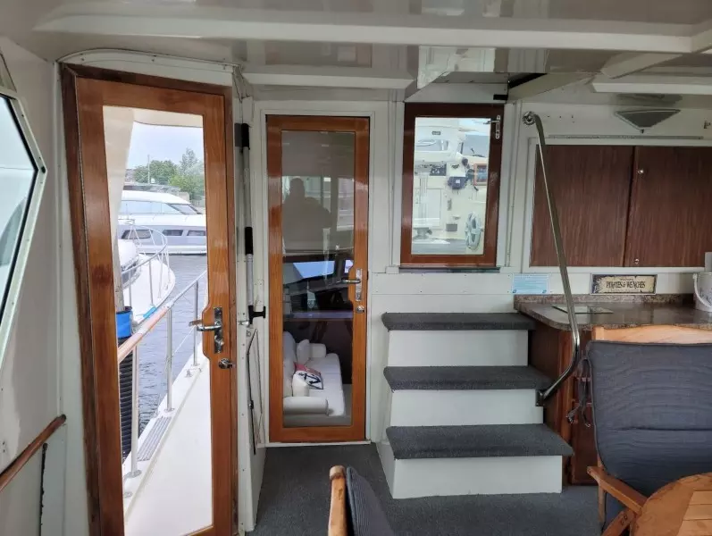 48ft Hatteras Yacht For Sale