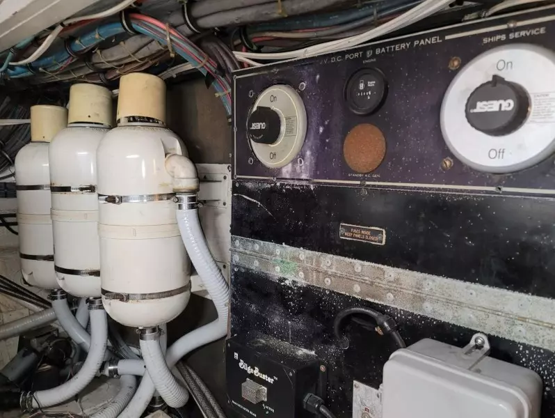 48ft Hatteras Yacht For Sale