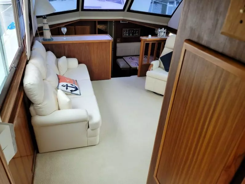 48ft Hatteras Yacht For Sale