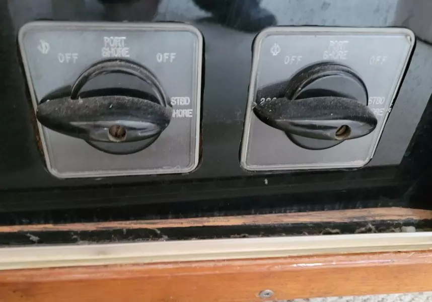 48ft Hatteras Yacht For Sale