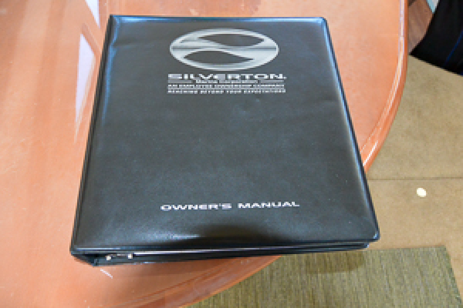 2006 Silverton 39