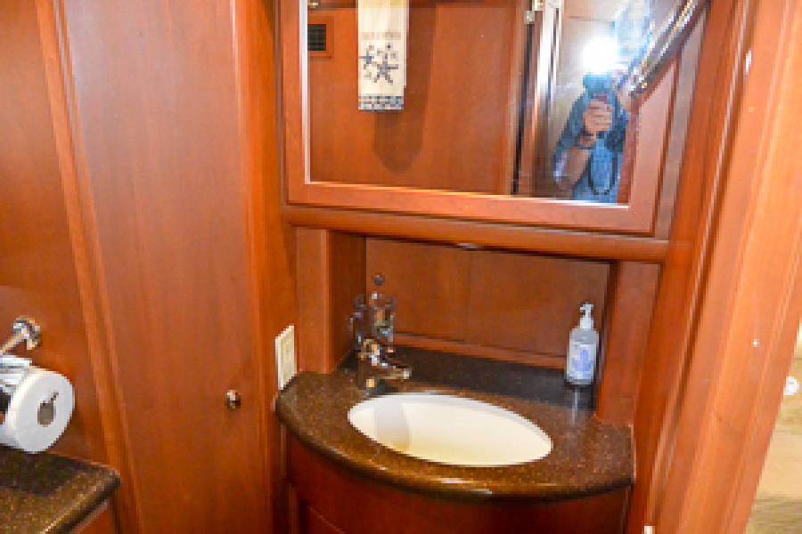 2006 Silverton 39