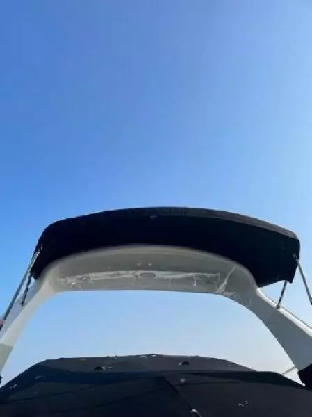 2015 Sea Ray 330 Sundancer