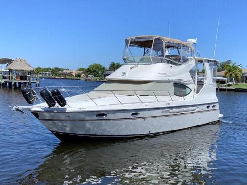 1999 Maxum 4100 SCA