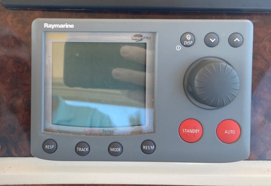 1999 Maxum 4100 SCA
