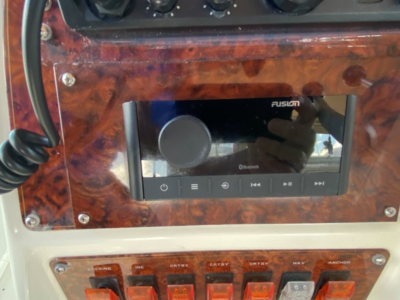 1999 Maxum 4100 SCA