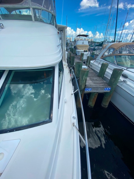 1999 Maxum 4100 SCA