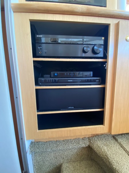 1999 Maxum 4100 SCA