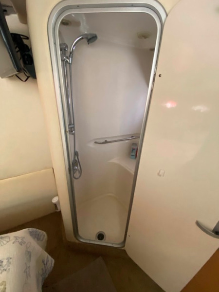 1999 Maxum 4100 SCA
