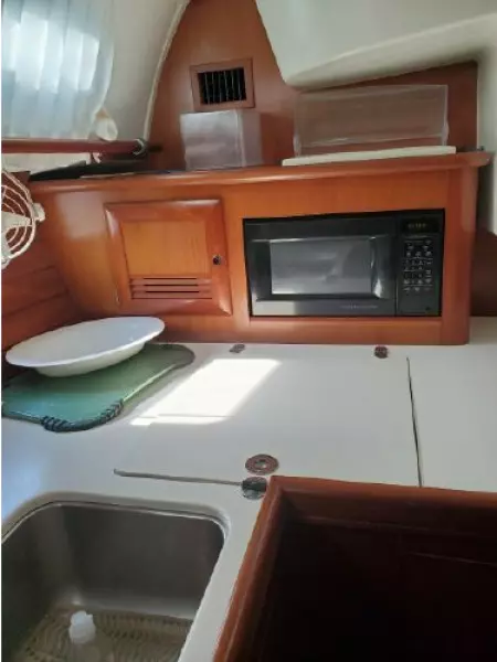 2001 Beneteau Oceanis 461