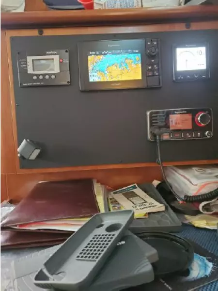 2001 Beneteau Oceanis 461