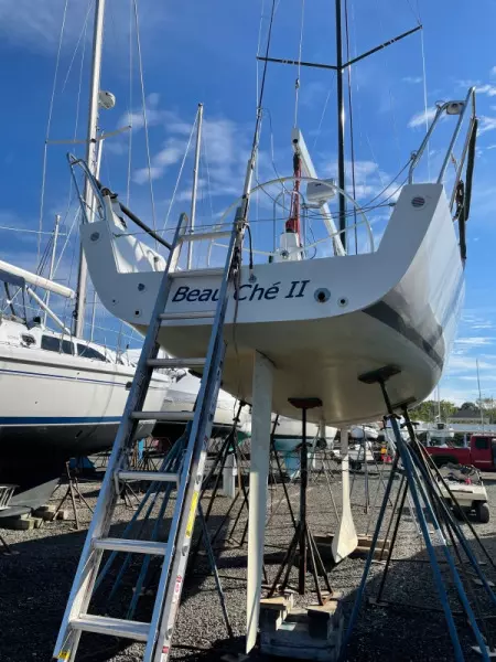 Beau Che II 36ft J Boats Yacht For Sale