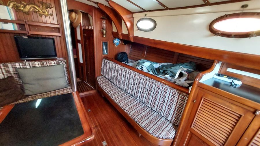 1983 Union 36