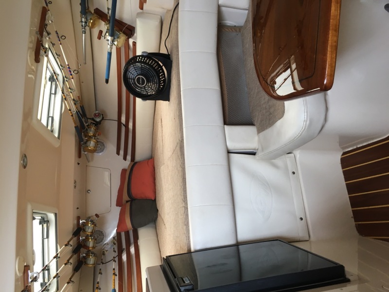 33' 2004 Grady-White 330 Express