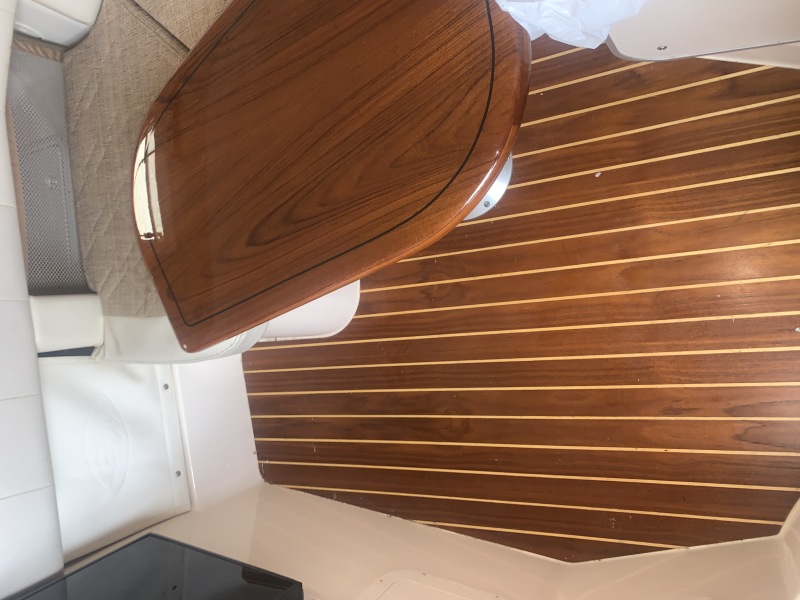 33' 2004 Grady-White 330 Express