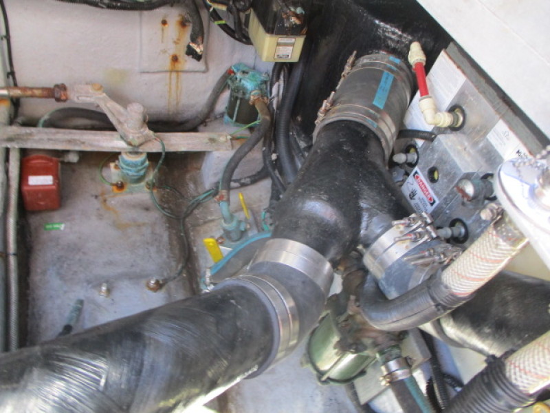 2000 Sea Ray 310 Sundancer