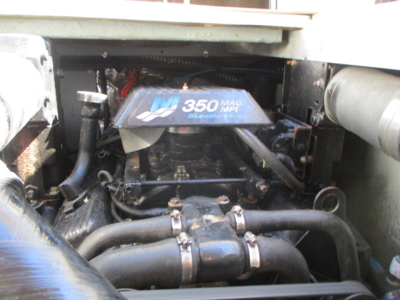 2000 Sea Ray 310 Sundancer
