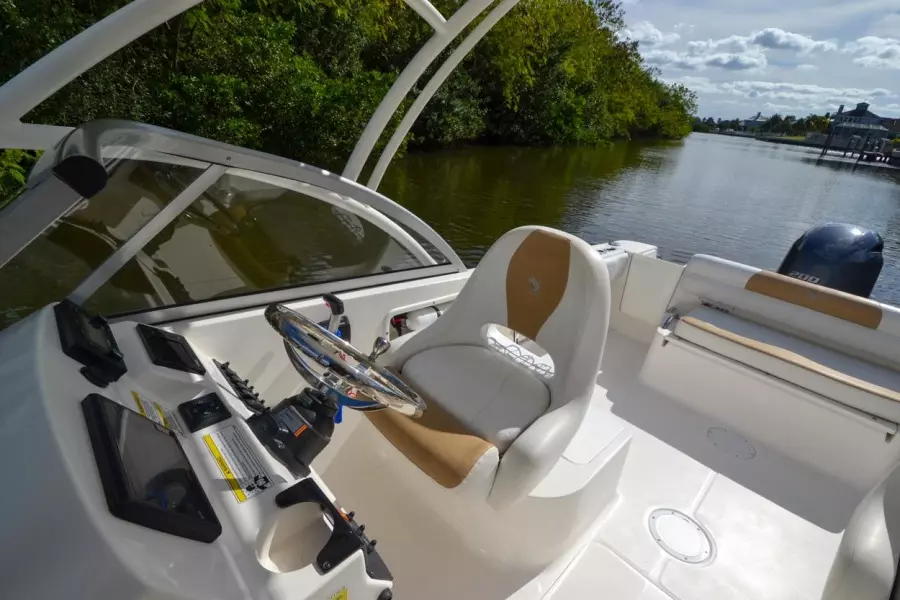 2014 Edgewater 205 CX