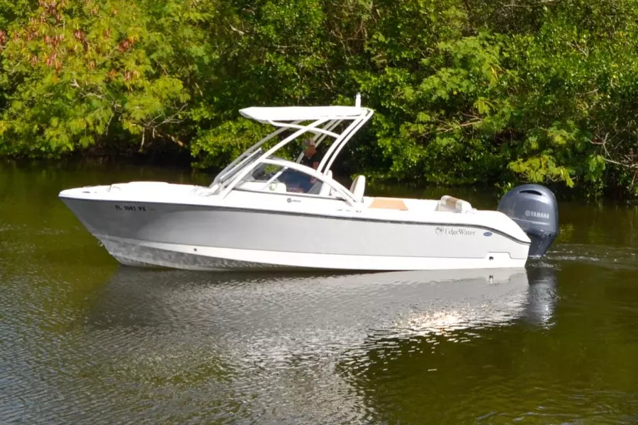 2014 Edgewater 205 CX