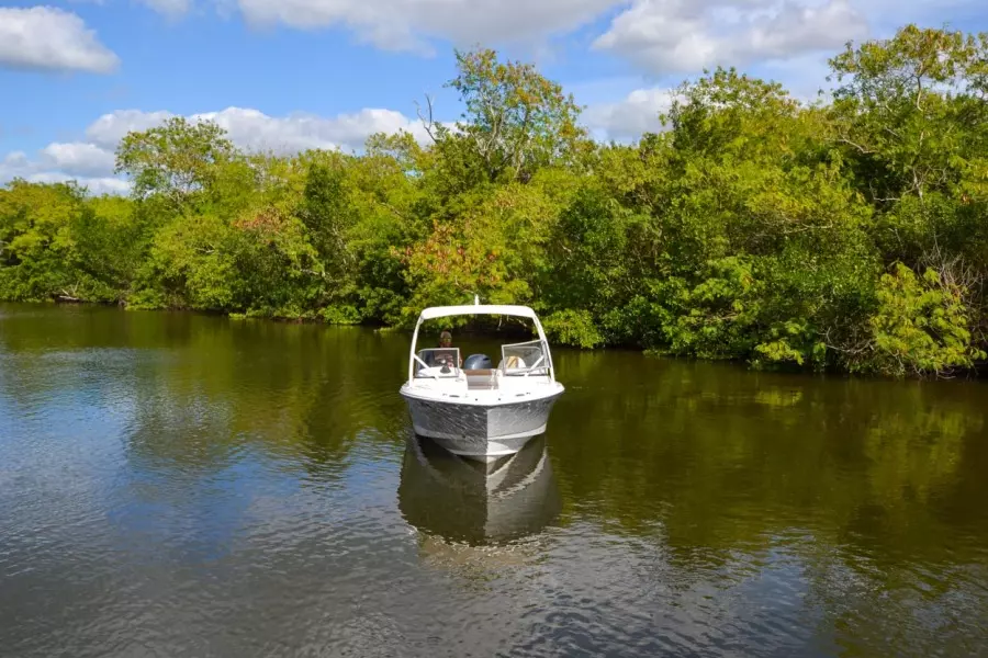 2014 Edgewater 205 CX