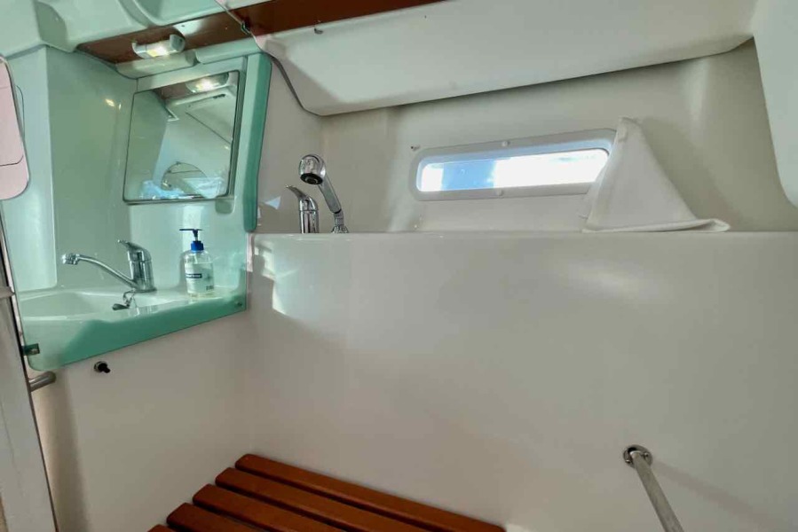 2007 Beneteau 373