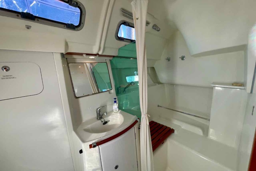 2007 Beneteau 373