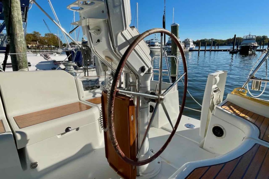 2007 Beneteau 373