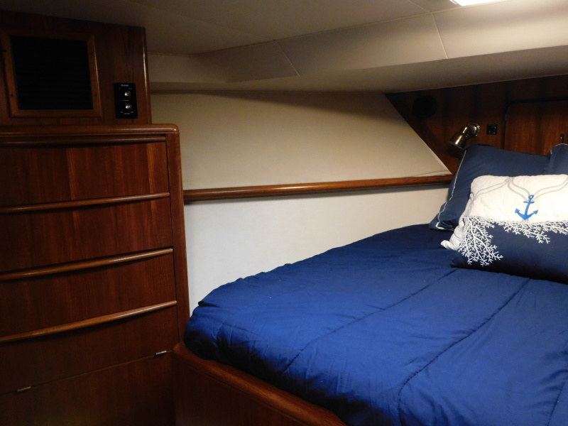 1989 Viking 44 Aft Cabin