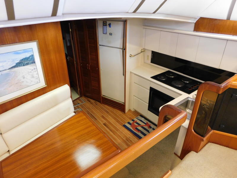 1989 Viking 44 Aft Cabin