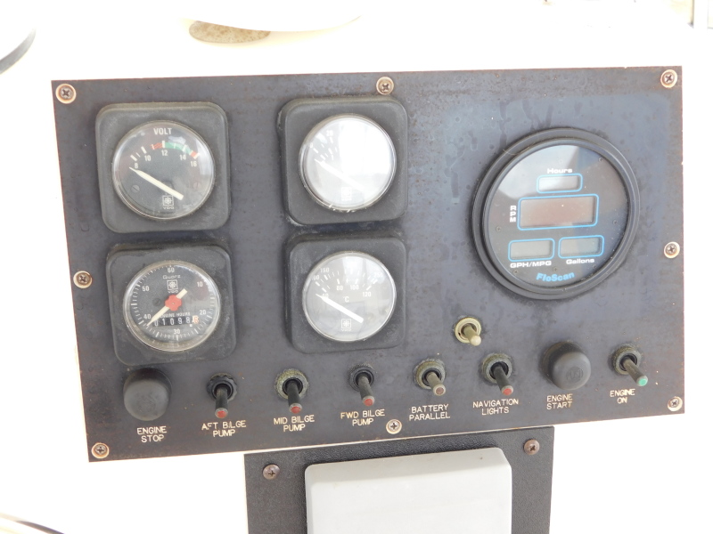 1989 Viking 44 Aft Cabin